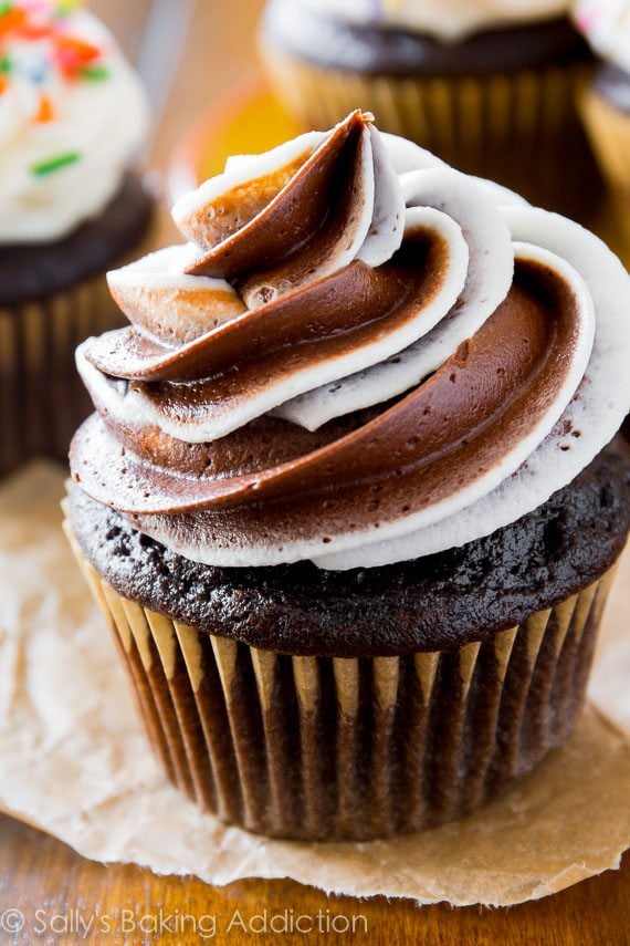 Classic Chocolate Cupcakes with Vanilla Frosting. - Sallys Baking Addiction