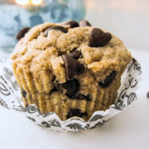 1 single serving chocolate chip muffin