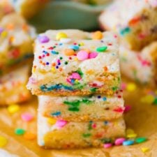 Easy Cake Batter Blondies