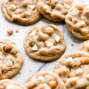 white chocolate macadamia nut cookies