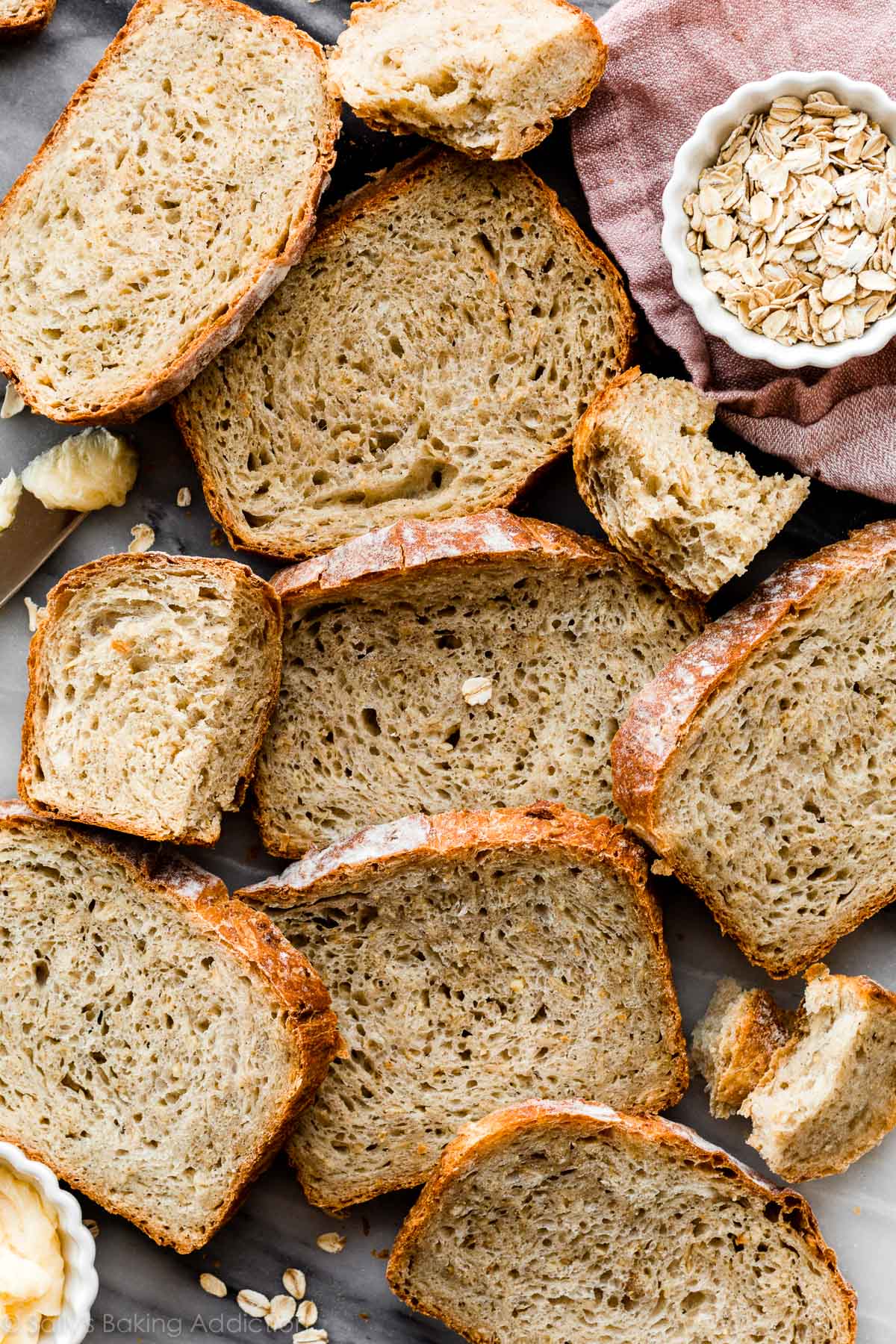 no knead honey oat bread slices
