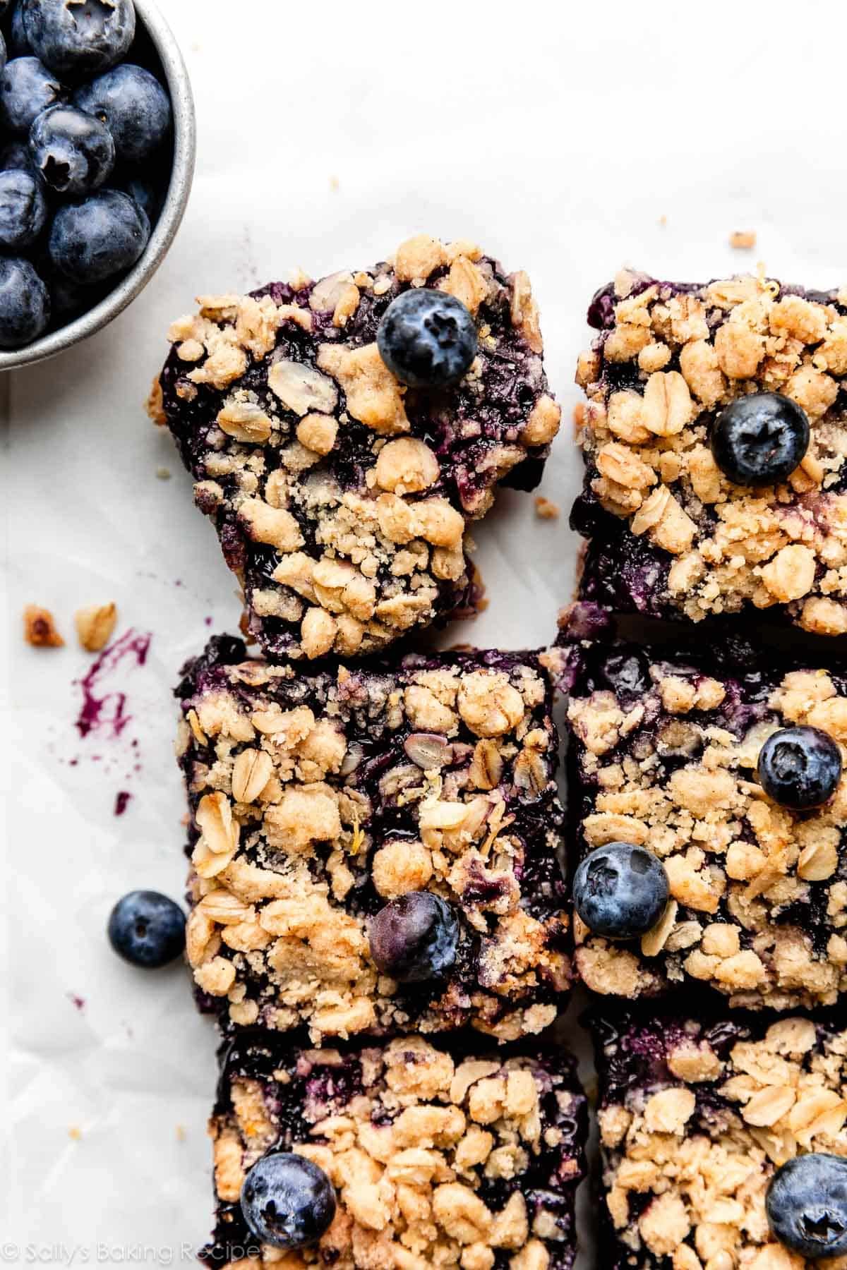 blueberry pie bars and fresh blueberries.