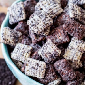 cookies and cream puppy chow