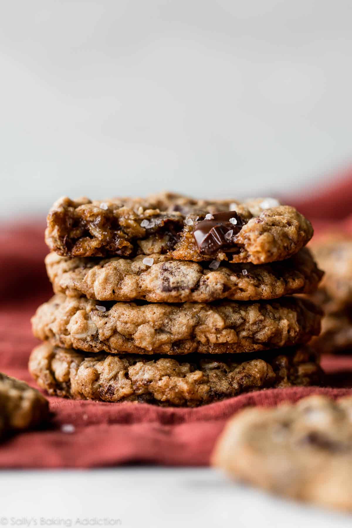 dark chocolate chunk oatmeal cookies