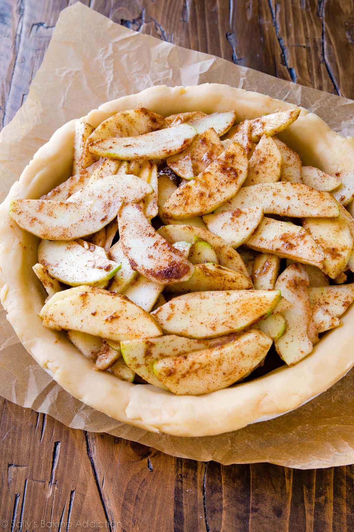 Apple Crumble Pie Sallys Baking Addiction