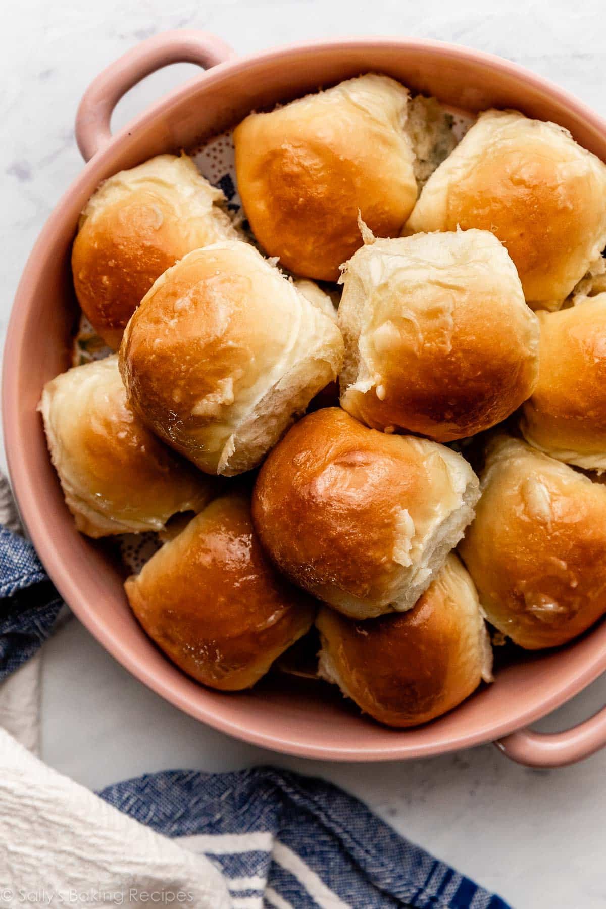 Lambert'S Rolls Recipe  : Delicious and Easy-to-Make Dinner Rolls