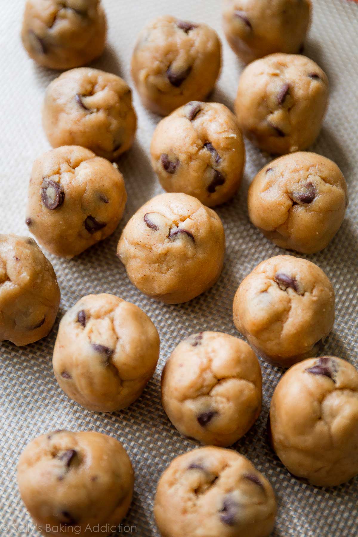 Biscoff chocolate chip cookie dough balls