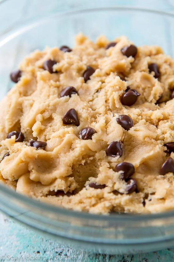 chocolate chip cookie dough in a glass bowl