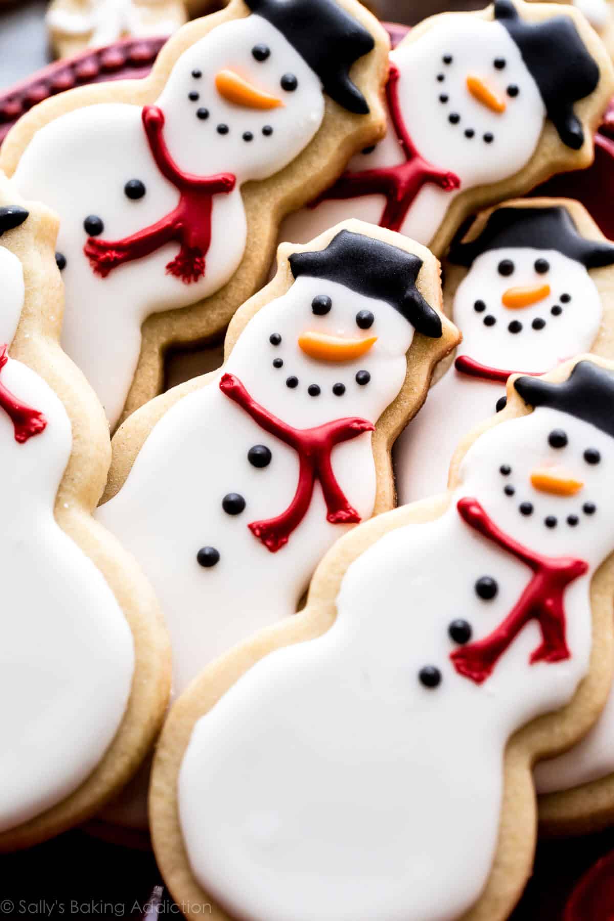 decorated snowman sugar cookies