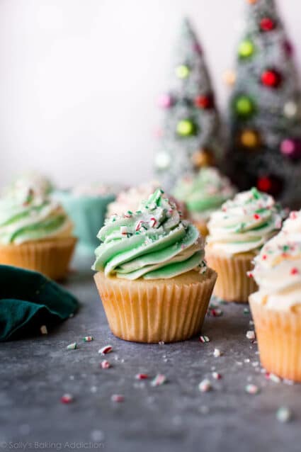 White Chocolate Peppermint Cupcakes