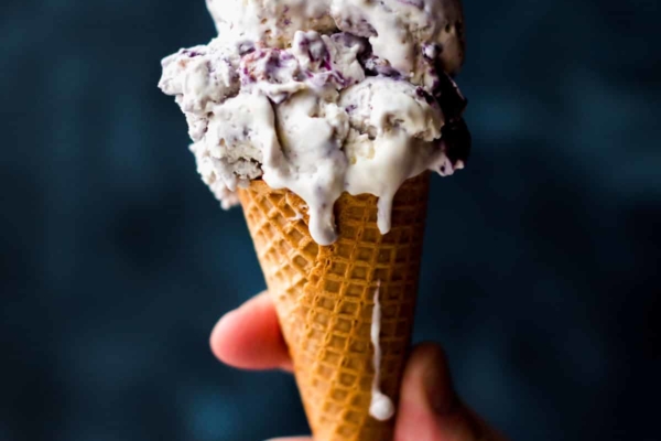 No churn blueberry crumble ice cream in ice cream cone