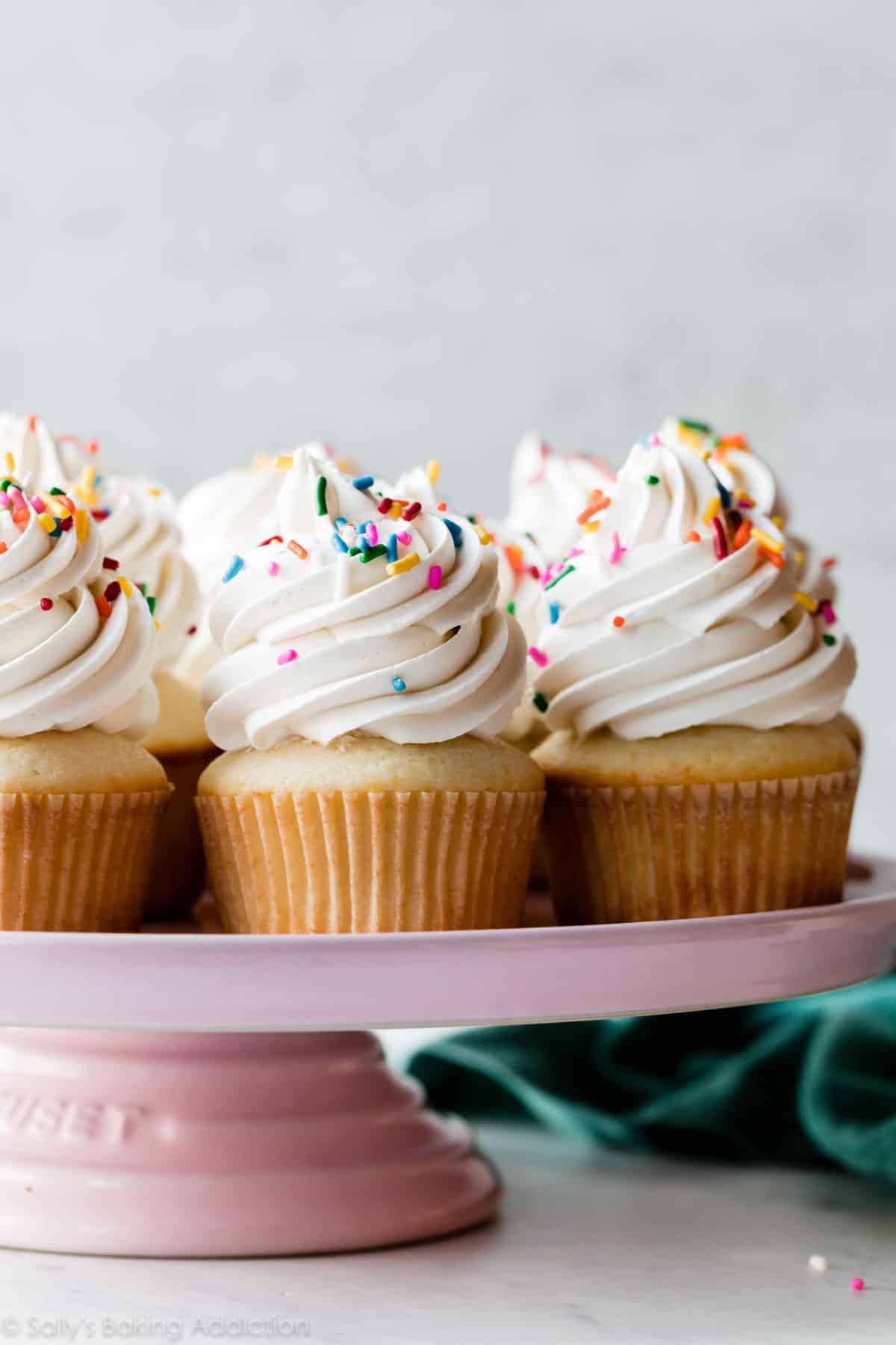 cupcakes with Swiss meringue buttercream