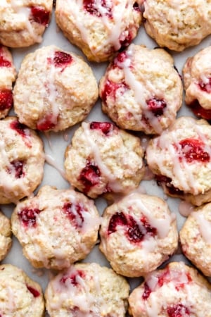 strawberry biscuit cookies