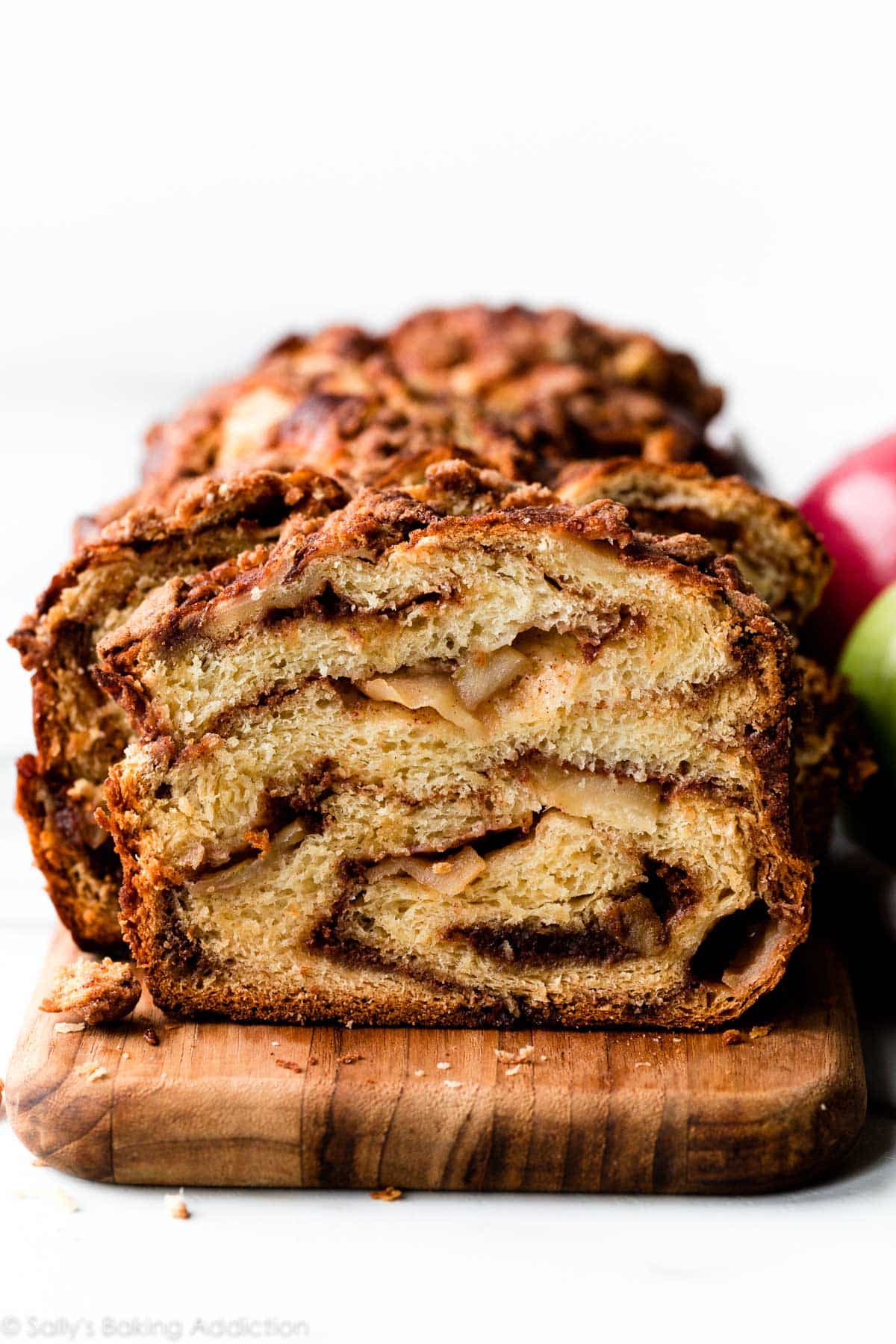 apple cinnamon babka loaf