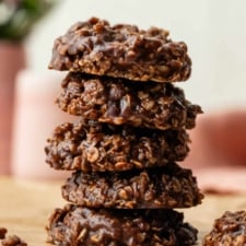 Chocolate Peanut Butter No-Bake Cookies