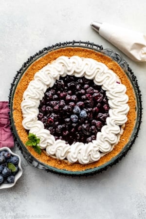 blueberries and cream pie