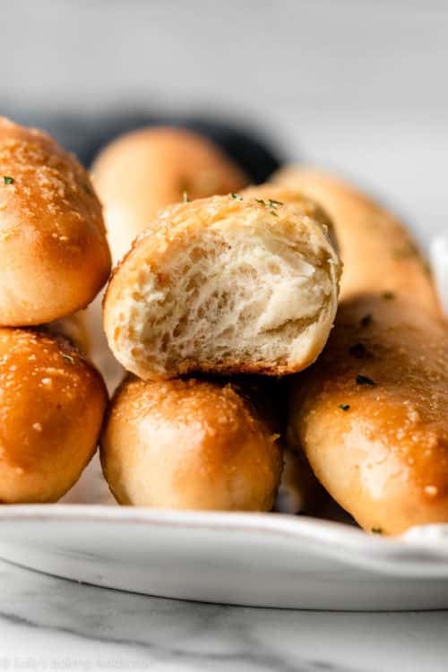 Homemade Breadsticks (Olive Garden) Sally's Baking Addiction