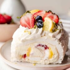 Meringue Roulade-image